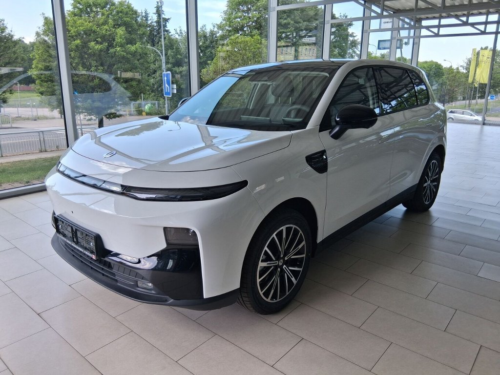 B10 DESIGN 67,1 kWh