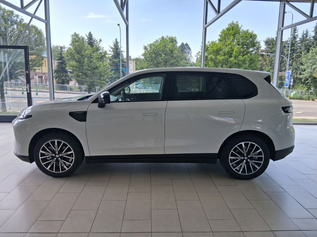 B10 DESIGN 67,1 kWh